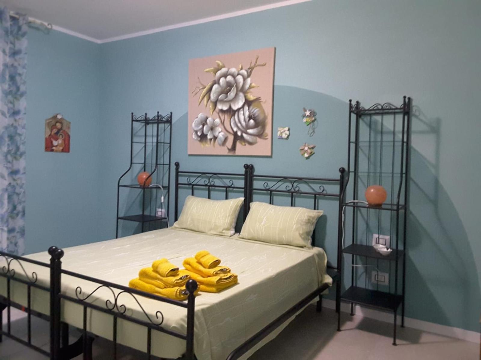 Lucrece Holiday Apartment Турин Экстерьер фото